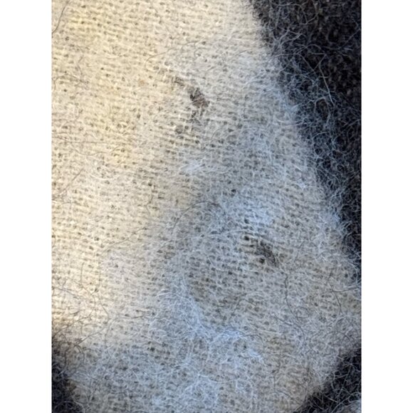 Lopi Icelandic Wool Blanket by Ístex – Pure New Wool Geometric Nordic Throw – Gr - Picture 6 of 8